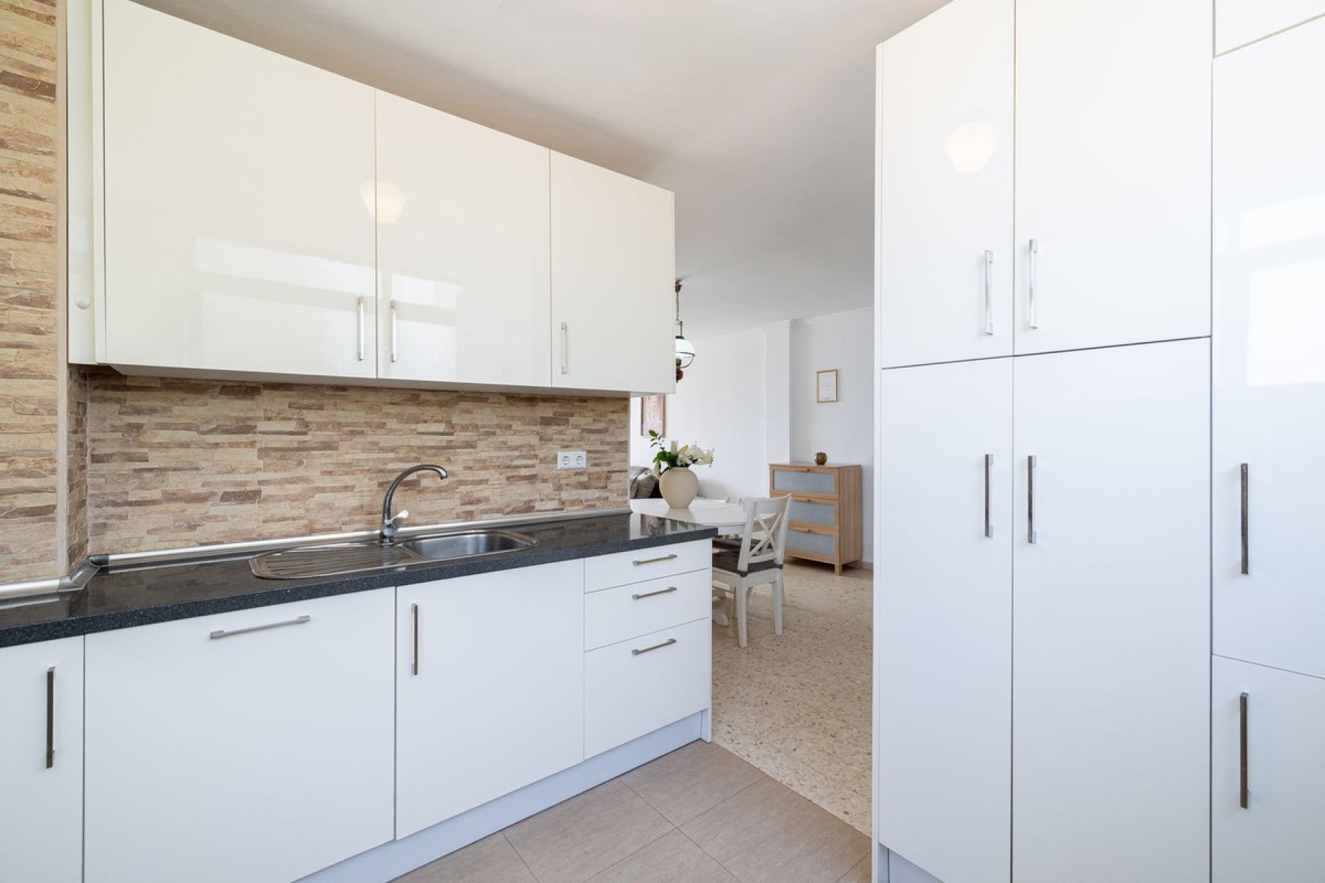 Resale - apartment - Benalmadena - Benalmadena Costa
