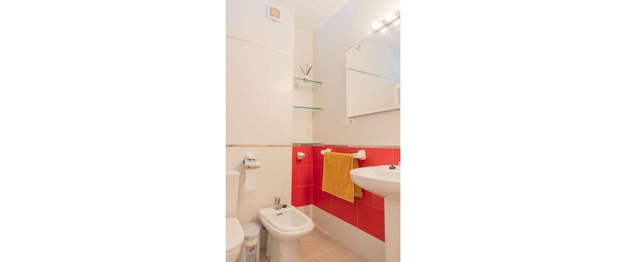 Resale - apartment - Benalmadena - Benalmadena Costa