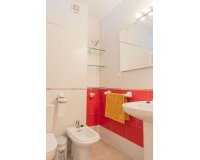Resale - apartment - Benalmadena - Benalmadena Costa