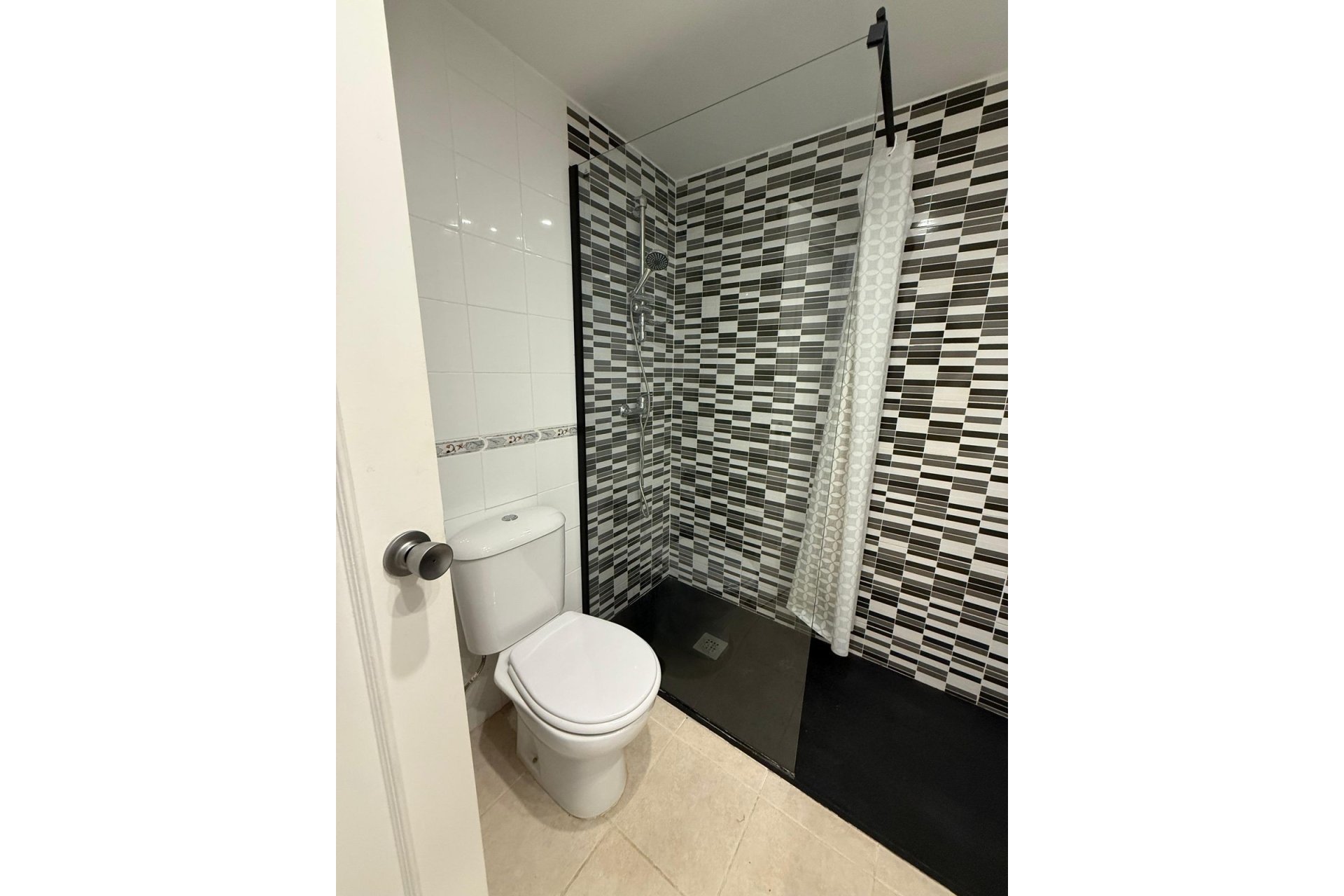Resale - apartment - Benalmadena - Benalmadena Costa