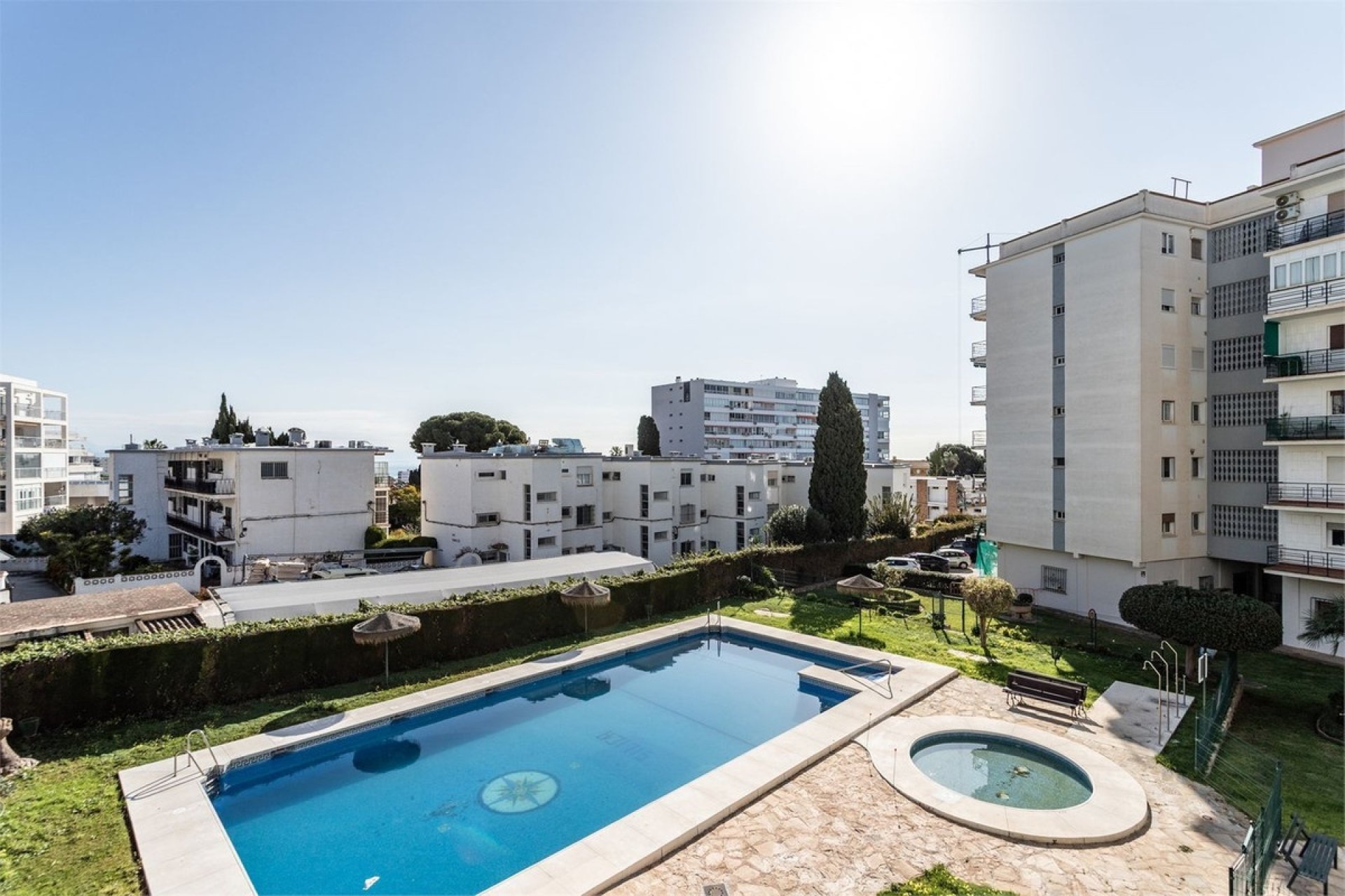 Resale - apartment - Benalmadena - Benalmadena Costa