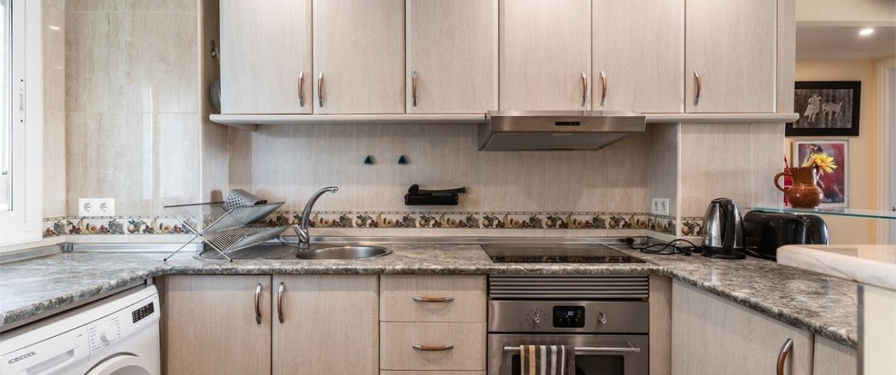 Resale - apartment - Benalmadena - Benalmadena Costa