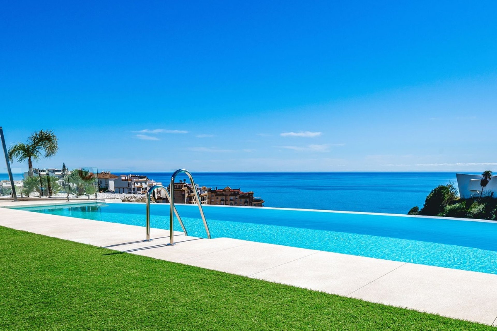 Resale - apartment - Benalmadena - Benalmadena Costa