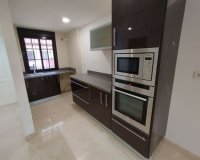 Resale - apartment - Benalmadena - Benalmadena Costa
