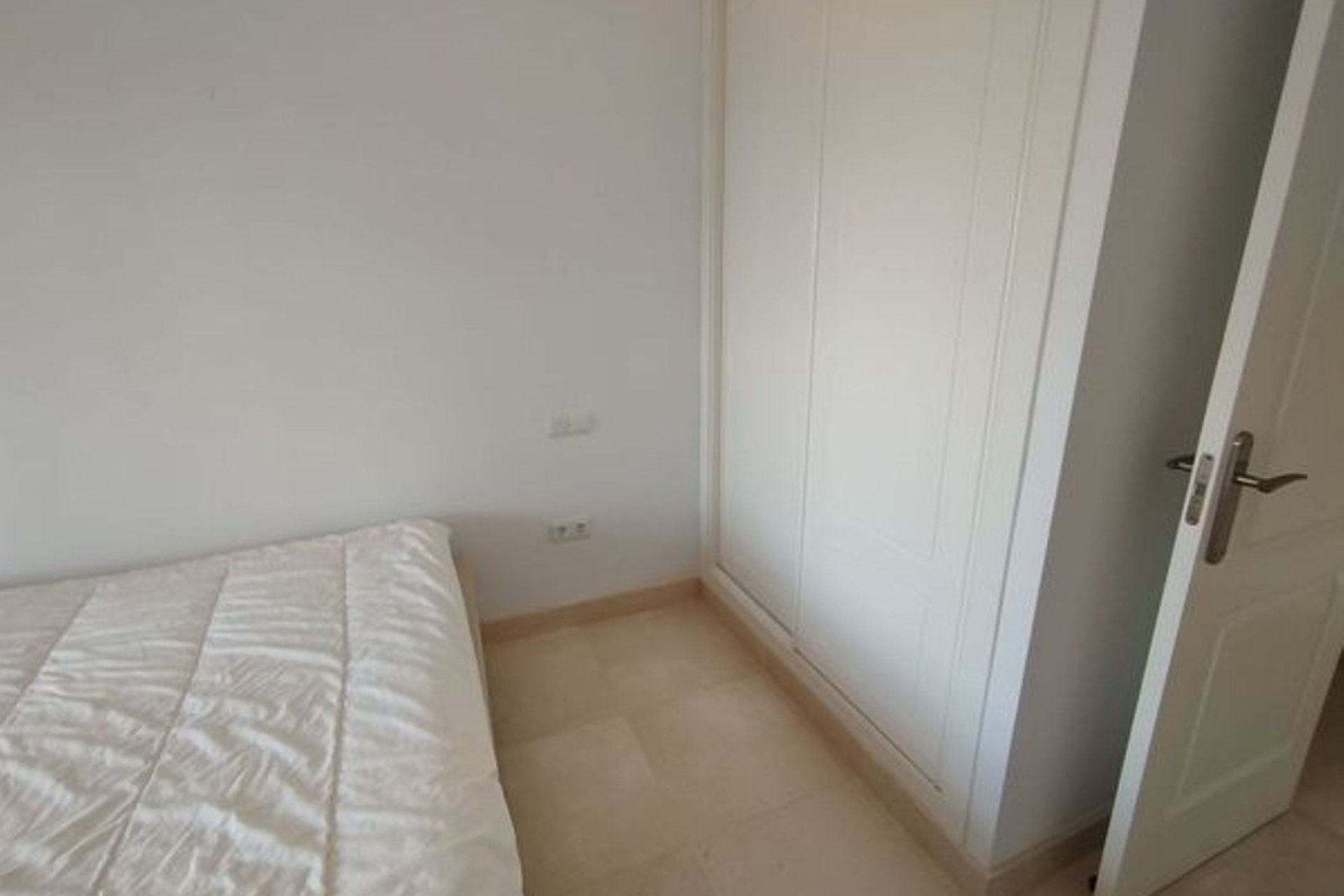 Resale - apartment - Benalmadena - Benalmadena Costa