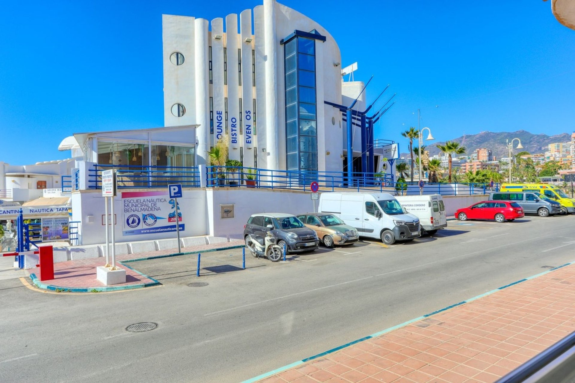 Resale - apartment - Benalmadena - Benalmadena Costa