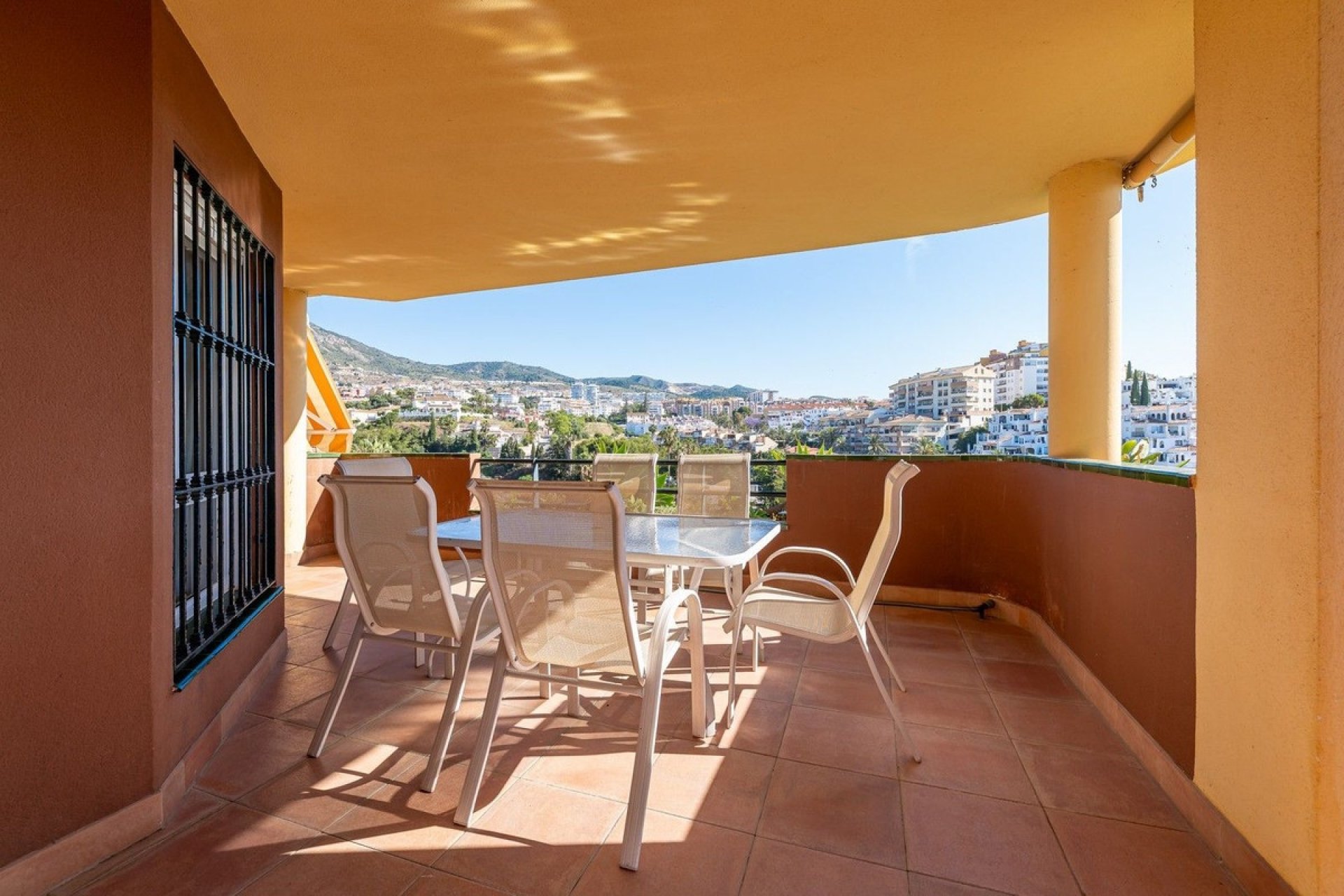 Resale - apartment - Benalmadena - Benalmadena Costa