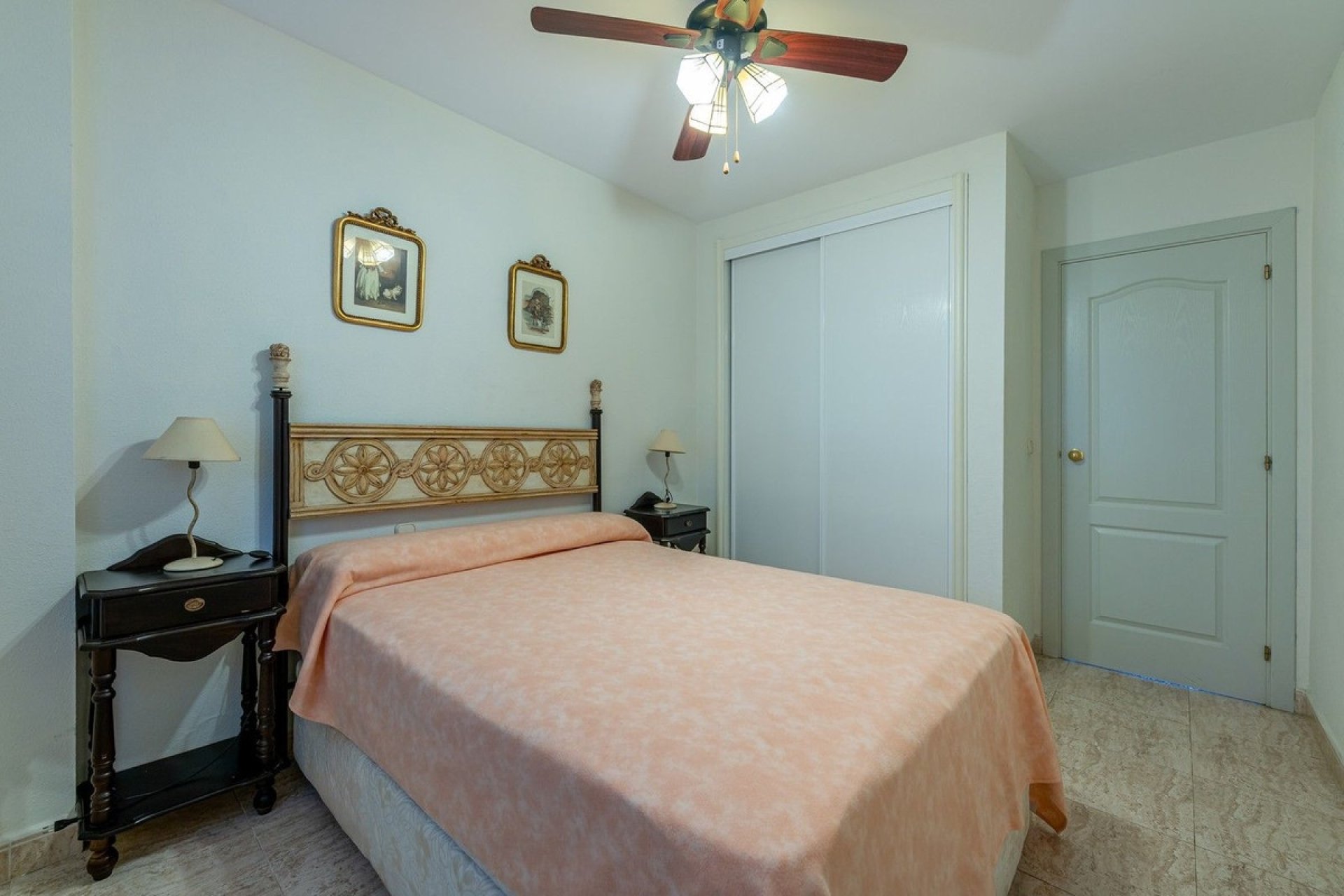 Resale - apartment - Benalmadena - Benalmadena Costa