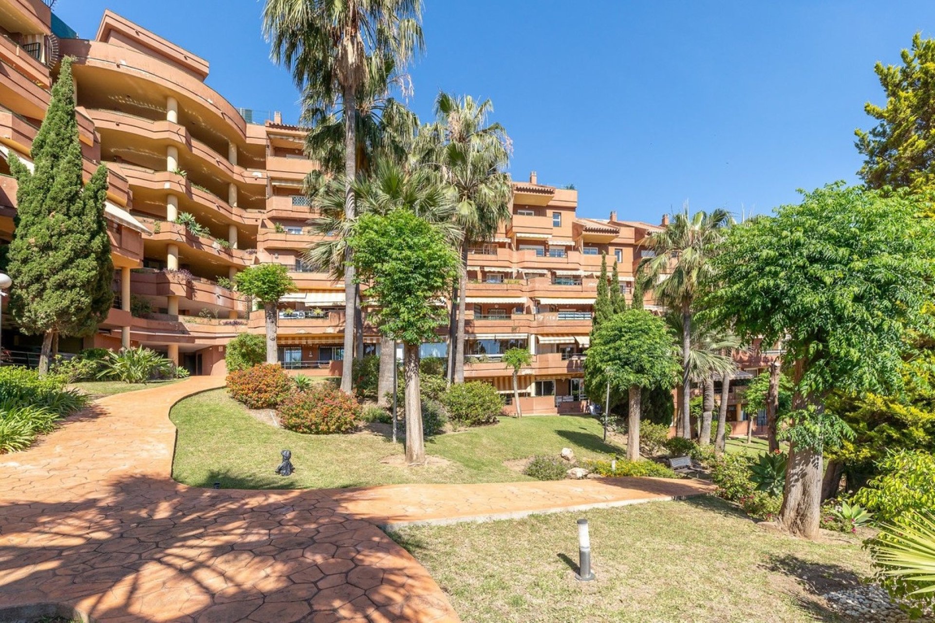 Resale - apartment - Benalmadena - Benalmadena Costa