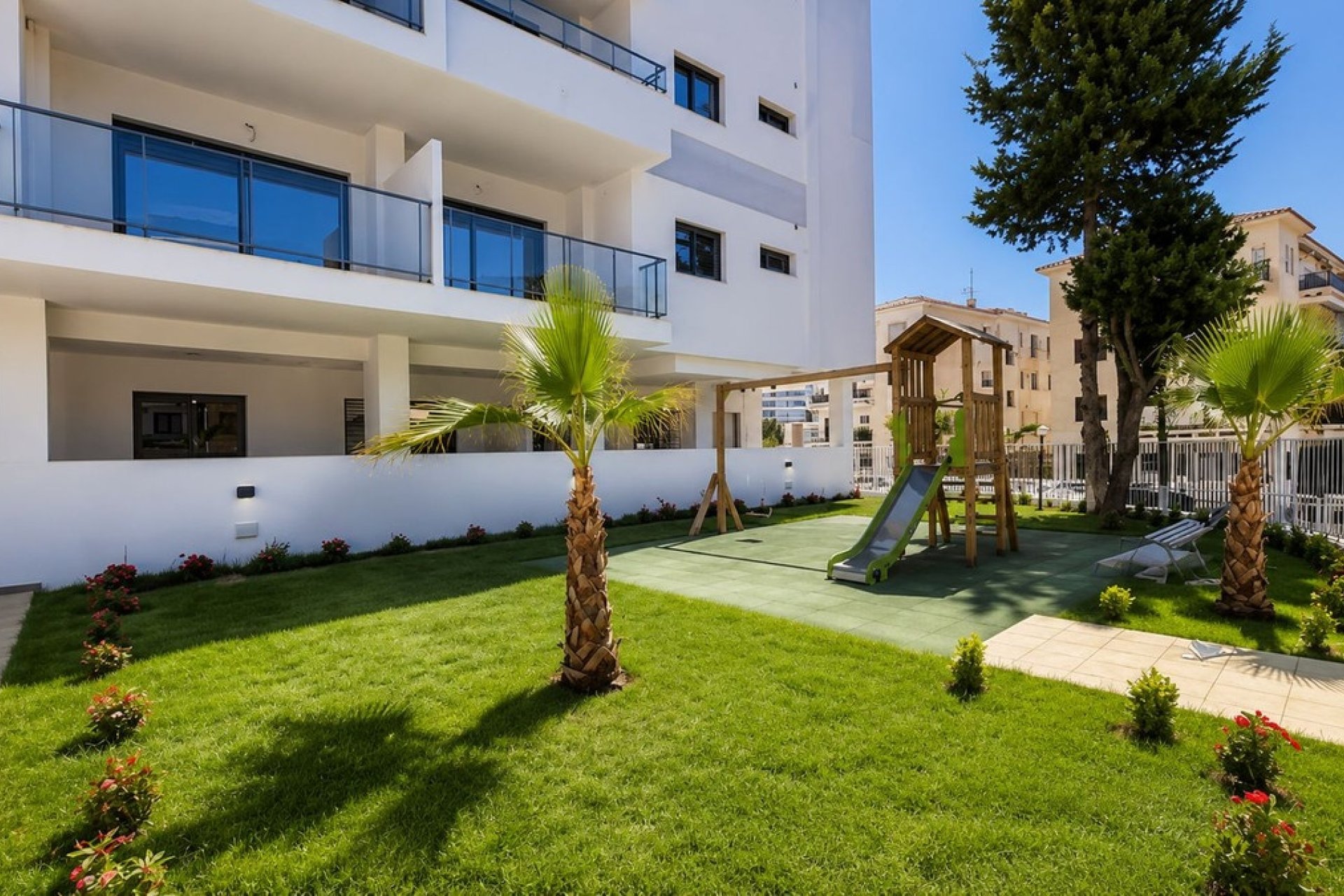 Resale - apartment - Benalmadena - Benalmadena Costa