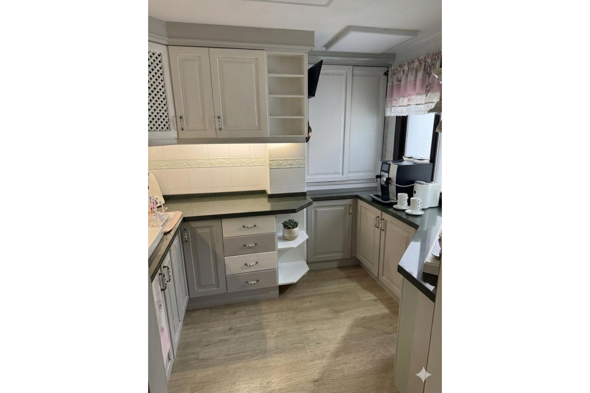 Resale - apartment - Benalmadena - Benalmadena Pueblo