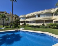 Resale - apartment - Benalmadena - Torrequebrada