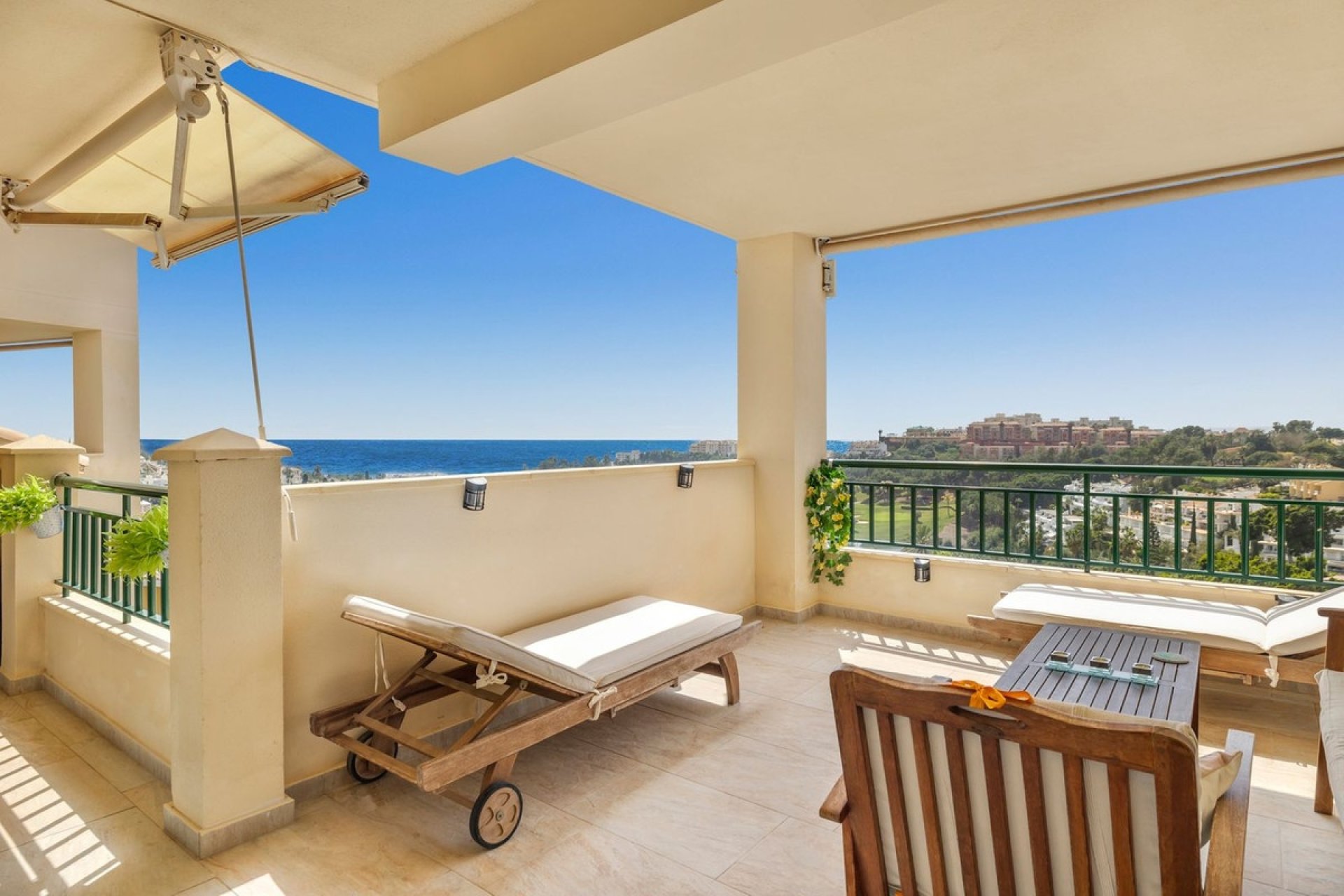 Resale - apartment - Benalmadena - Torrequebrada