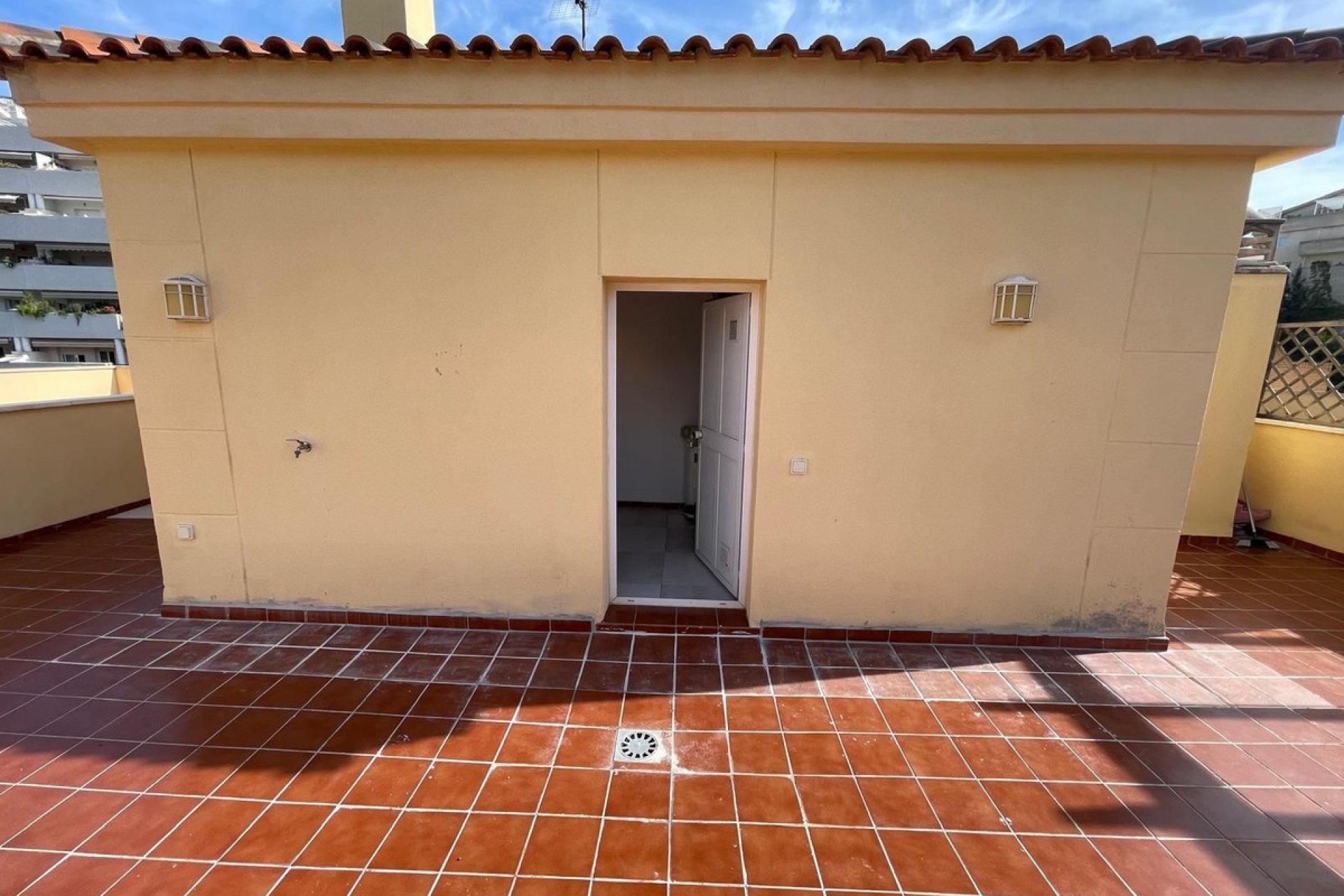 Resale - apartment - Benalmadena - Torrequebrada