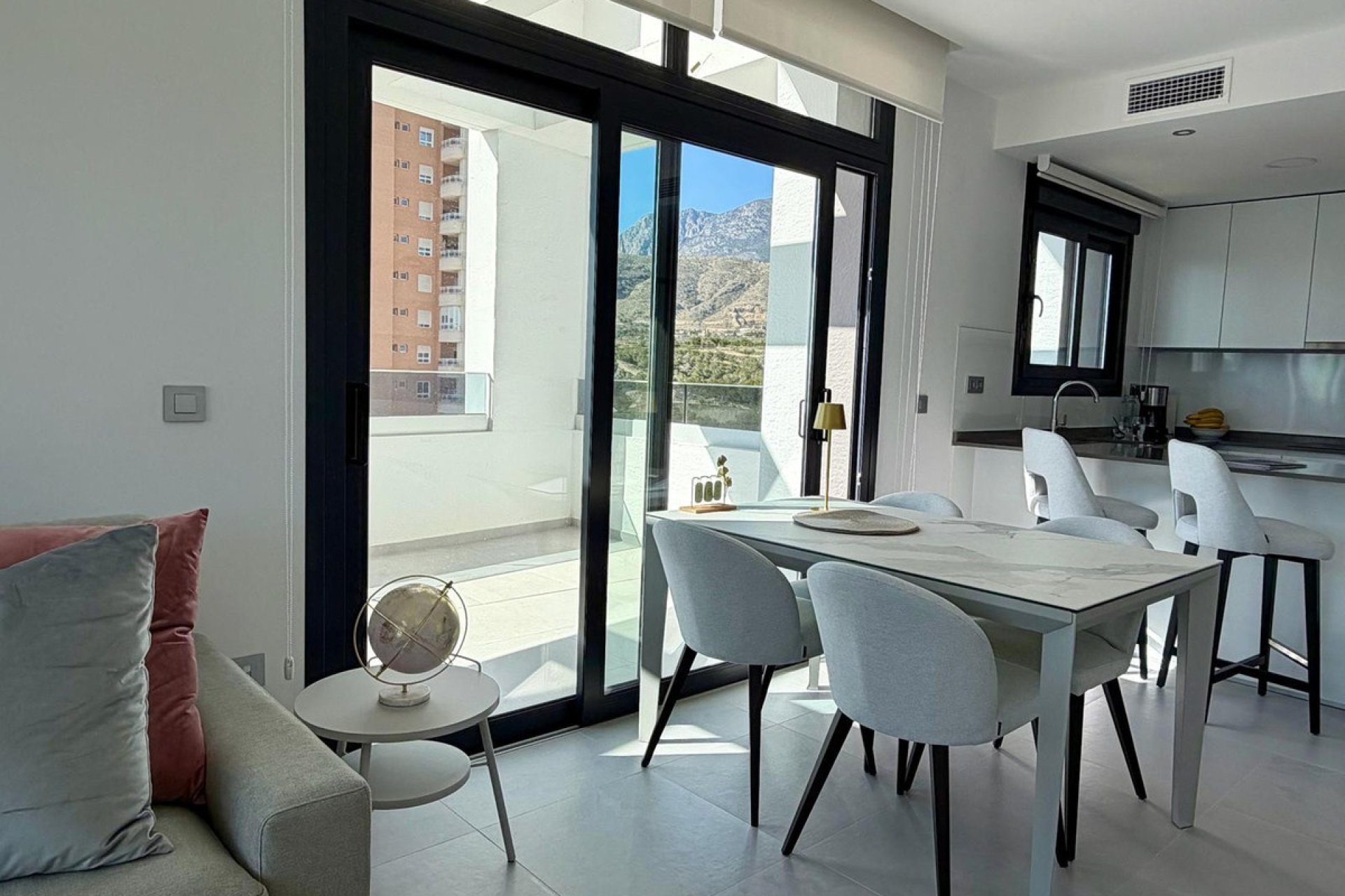 Resale - apartment - Benidorm - Benidorm Centro