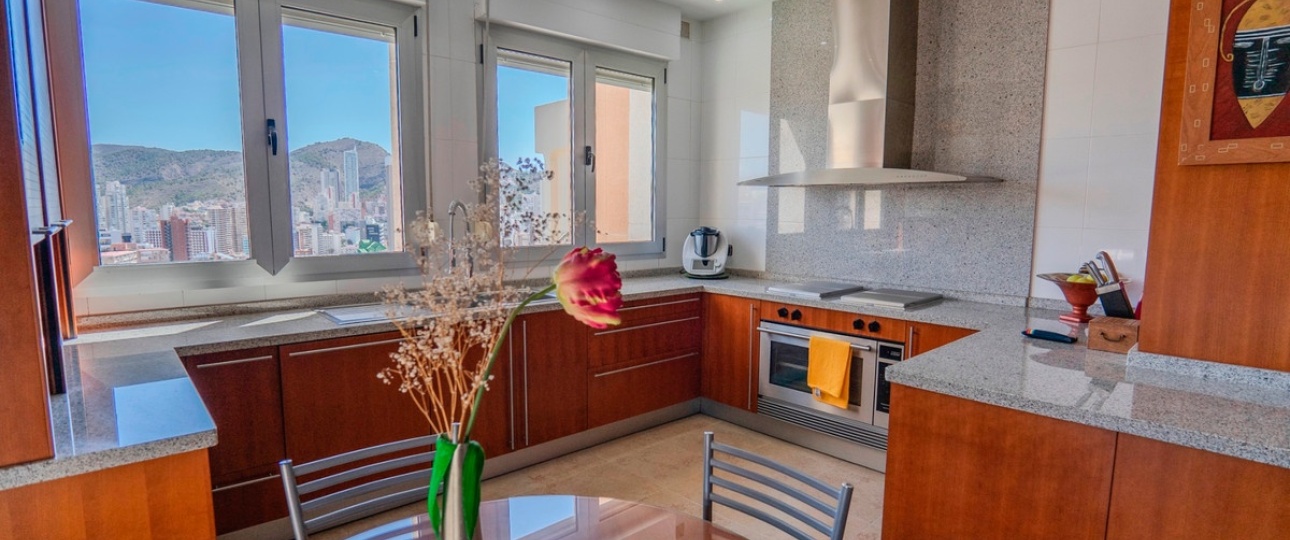 Resale - apartment - Benidorm - Benidorm Centro