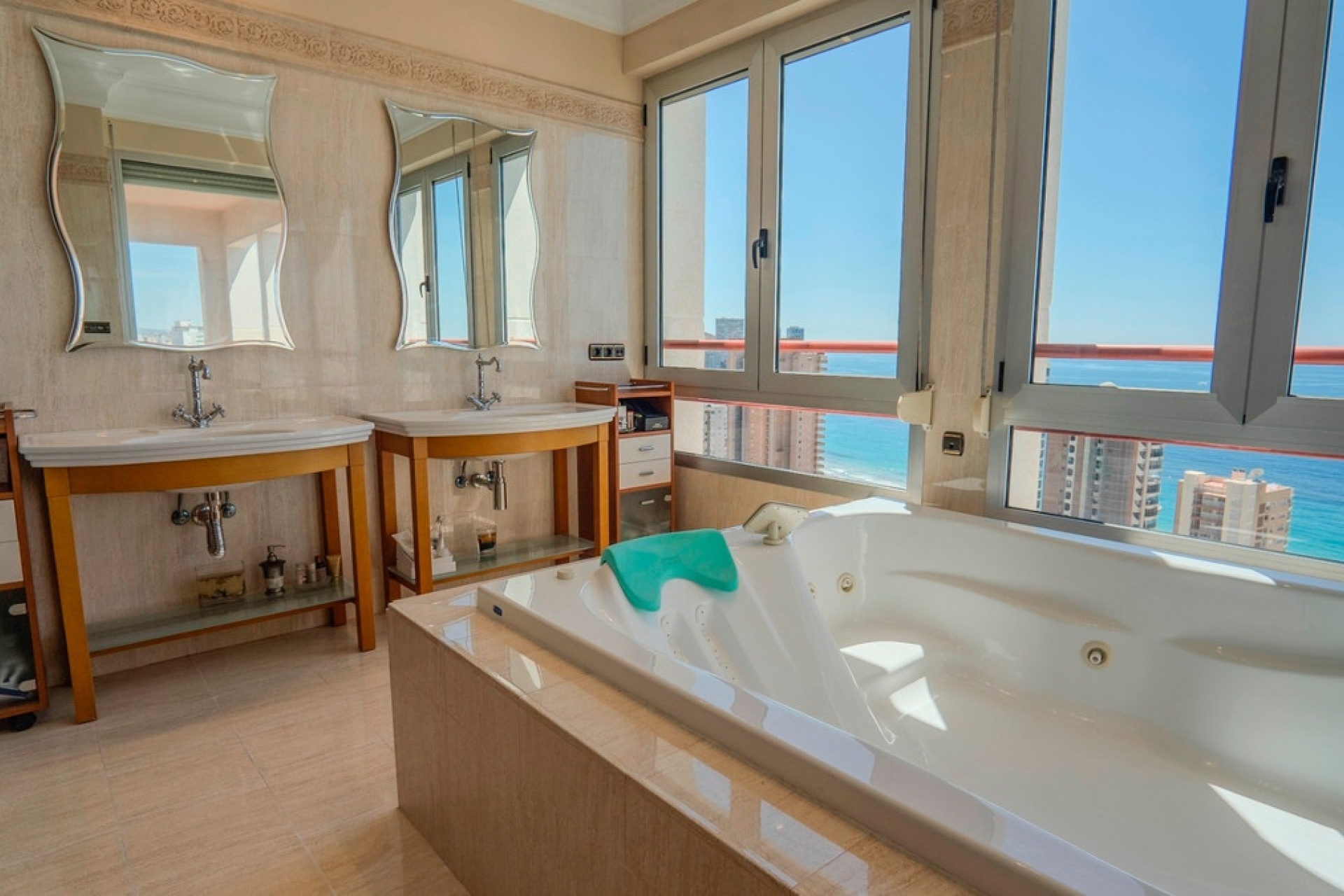 Resale - apartment - Benidorm - Benidorm Centro