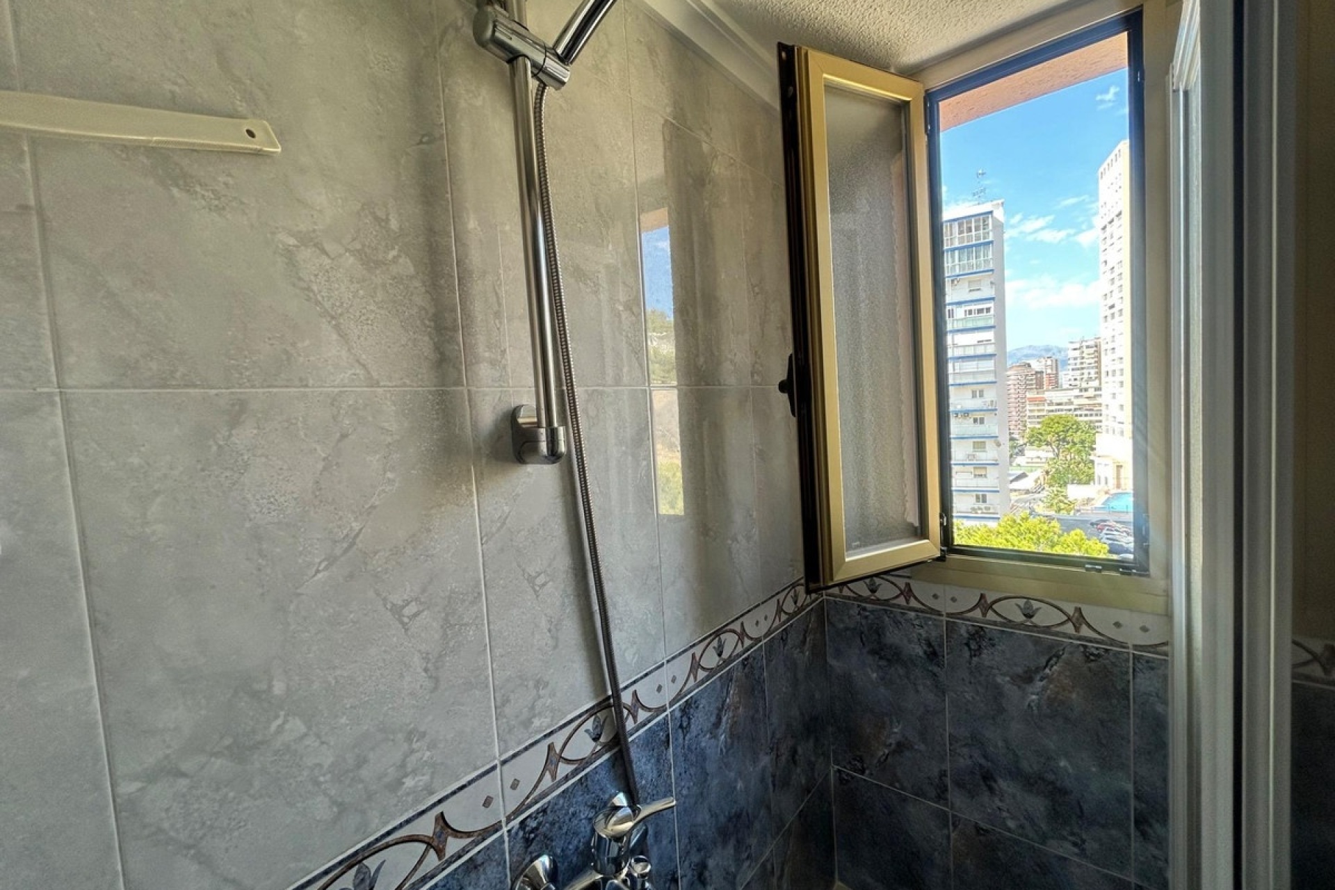 Resale - apartment - Benidorm - Benidorm Centro
