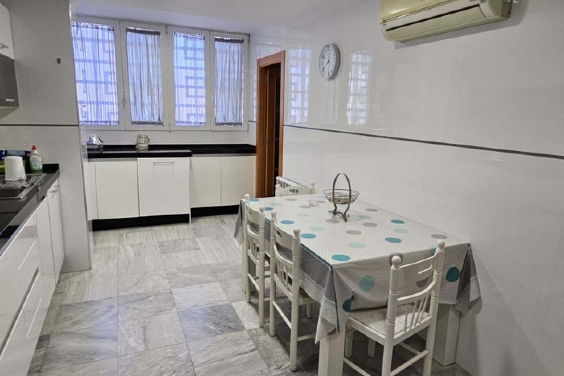 Resale - apartment - Benidorm - Benidorm Centro
