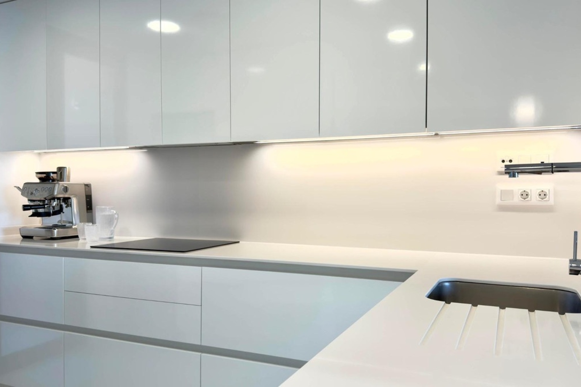 Resale - apartment - Benidorm - Benidorm Centro