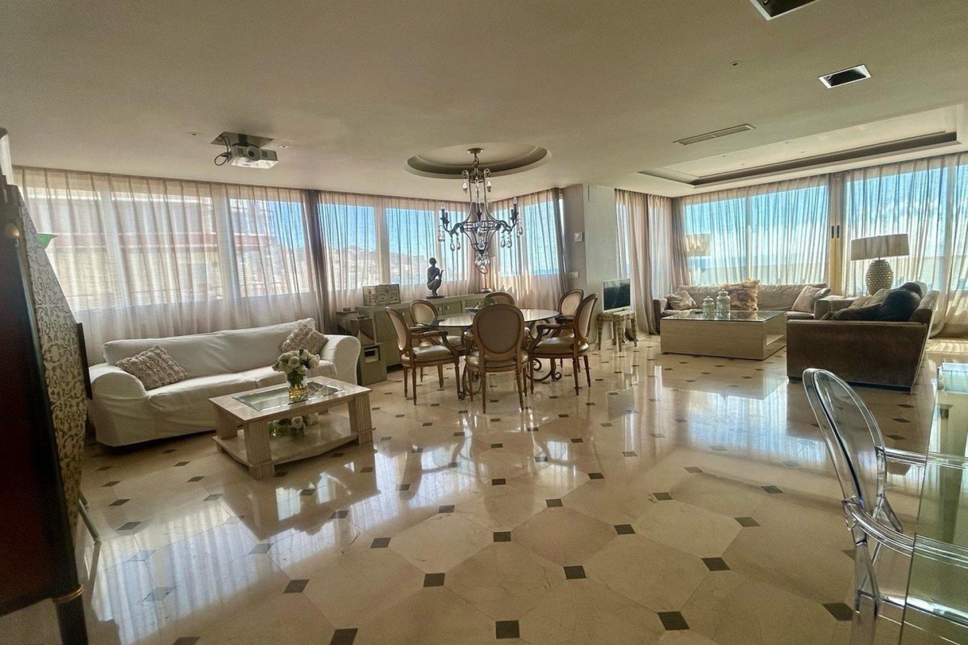 Resale - apartment - Benidorm - Benidorm Centro