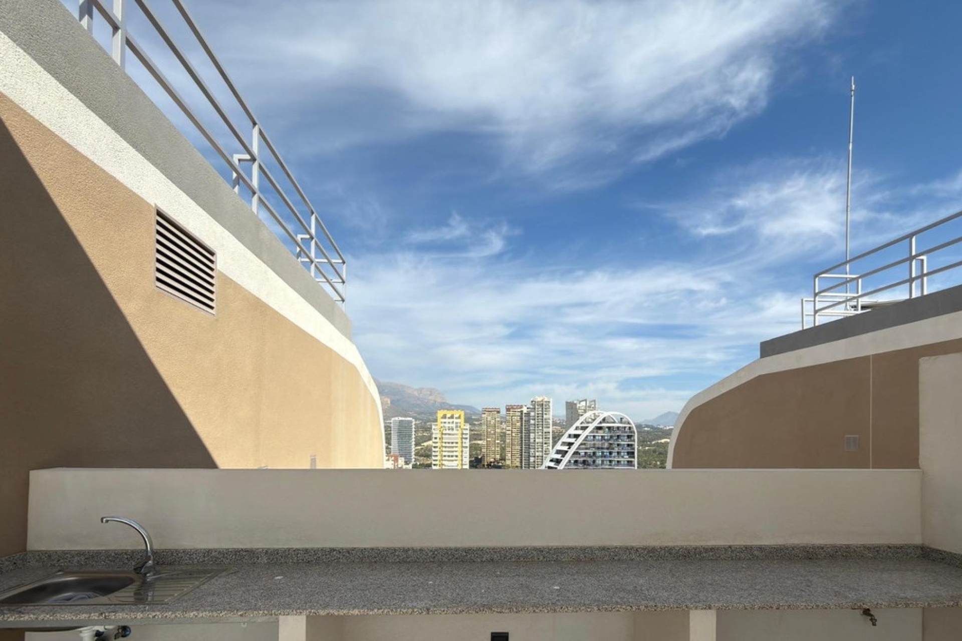 Resale - apartment - Benidorm - Benidorm Centro