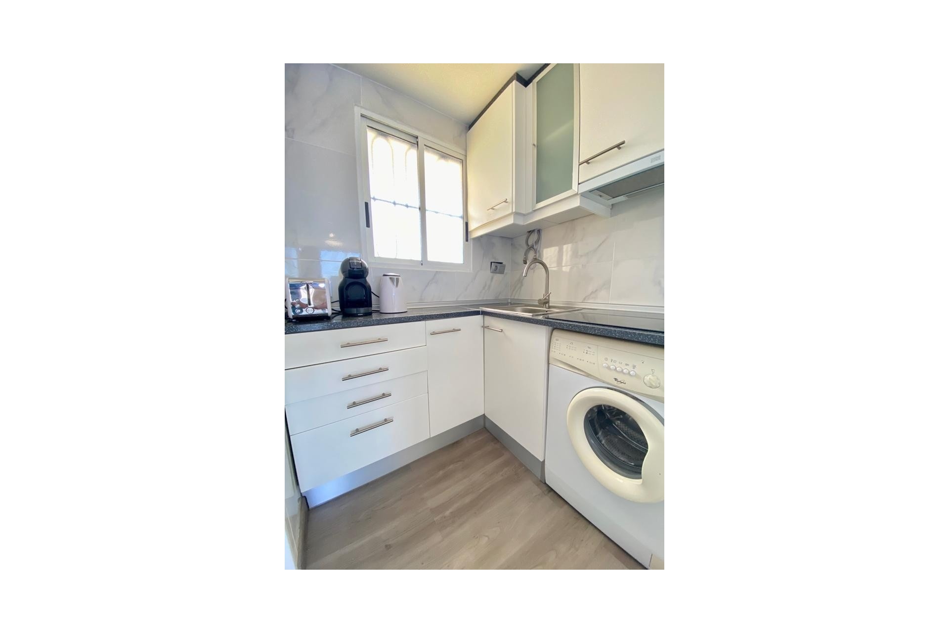Resale - apartment - Benidorm - Benidorm Centro