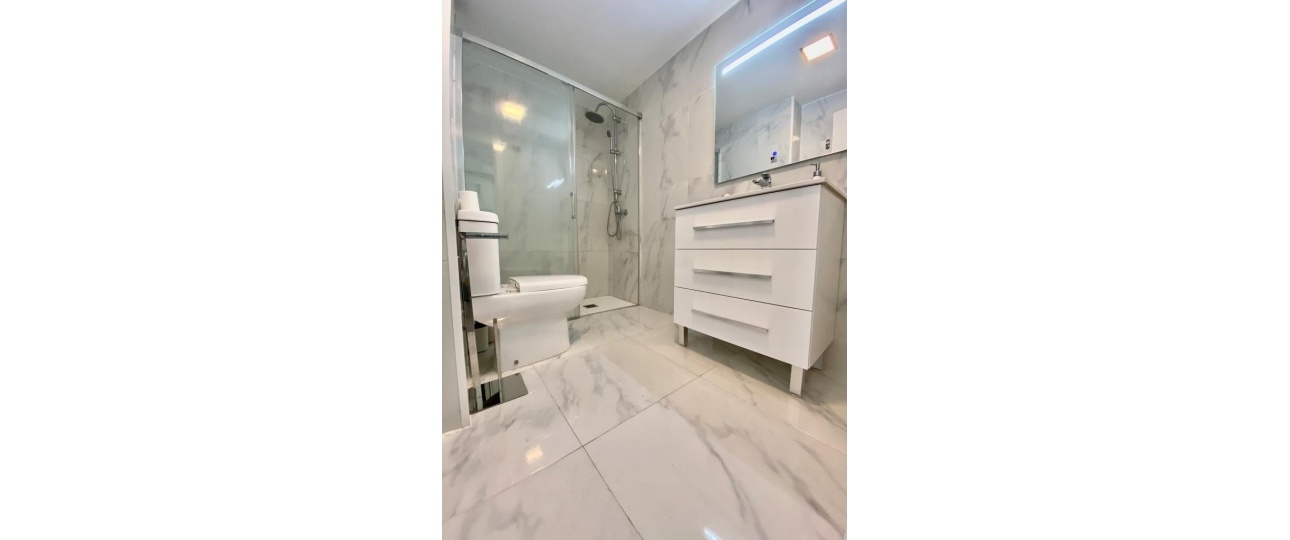 Resale - apartment - Benidorm - Benidorm Centro