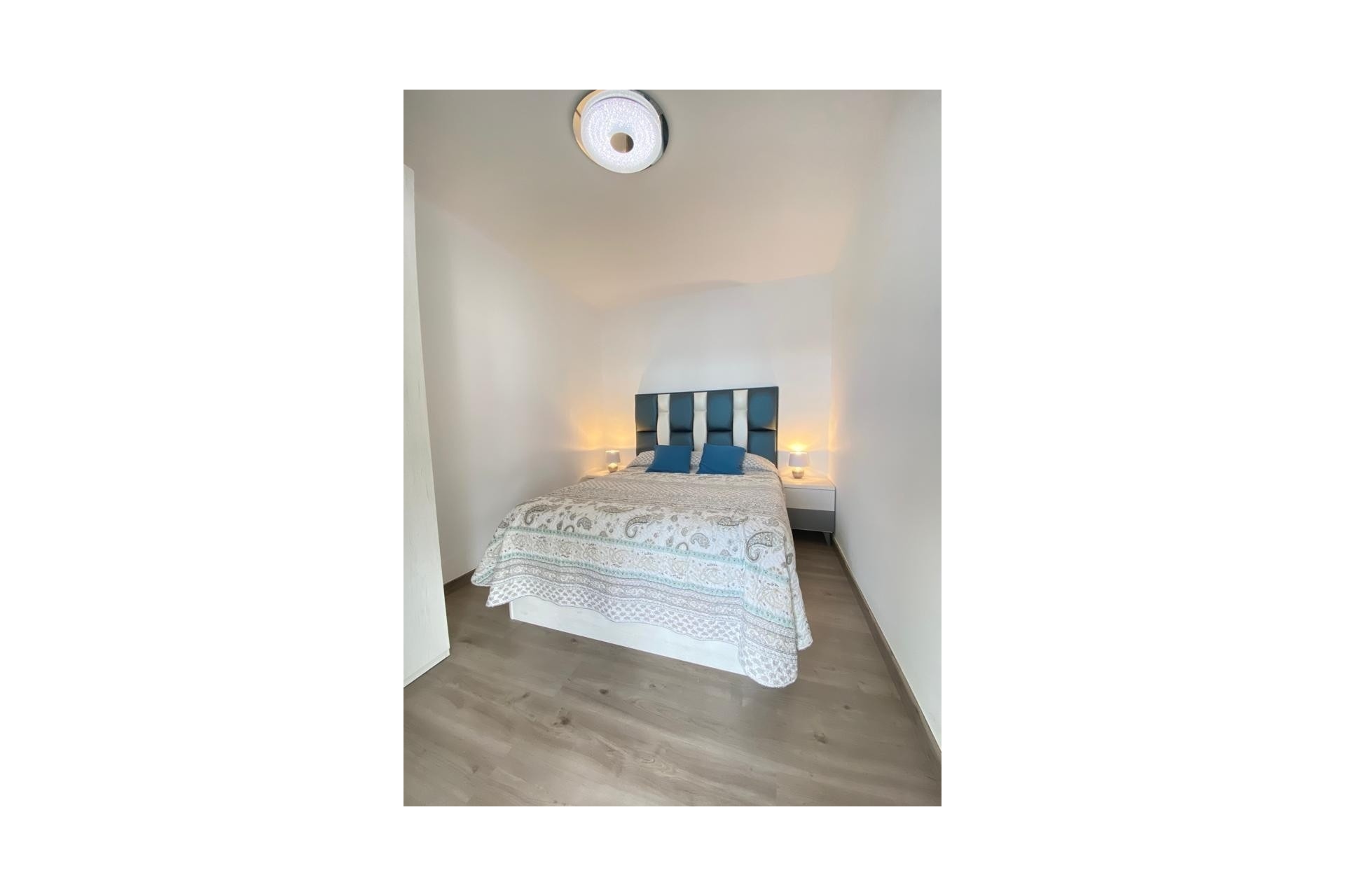 Resale - apartment - Benidorm - Benidorm Centro