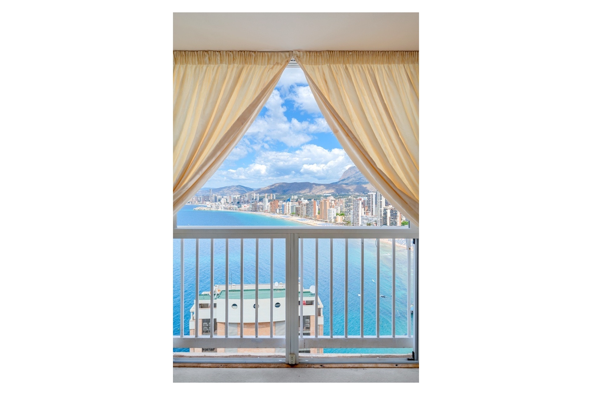 Resale - apartment - Benidorm - Benidorm Centro