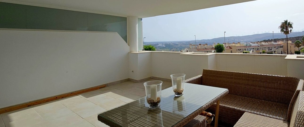 Resale - apartment - Casares - Casares Centro