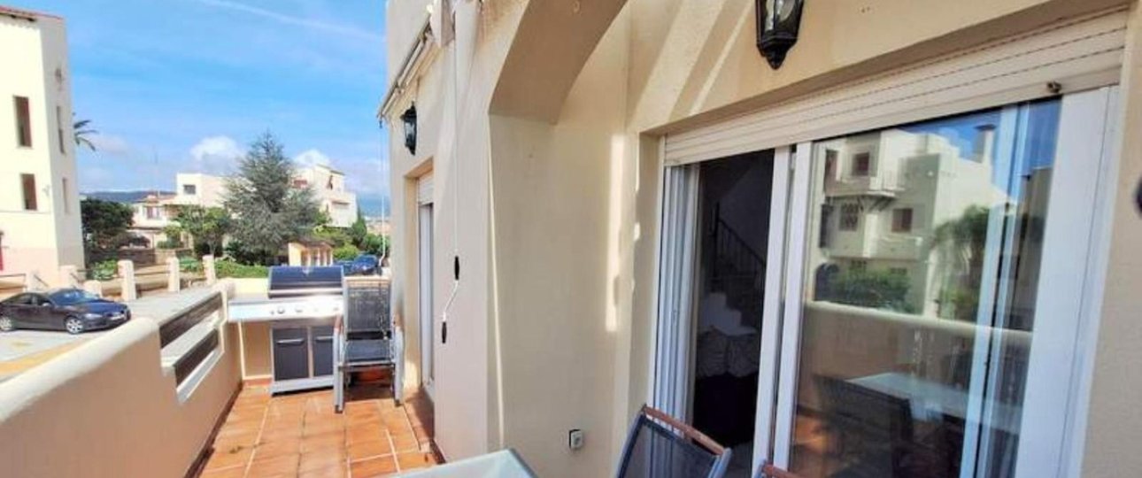 Resale - apartment - Casares - Casares Centro