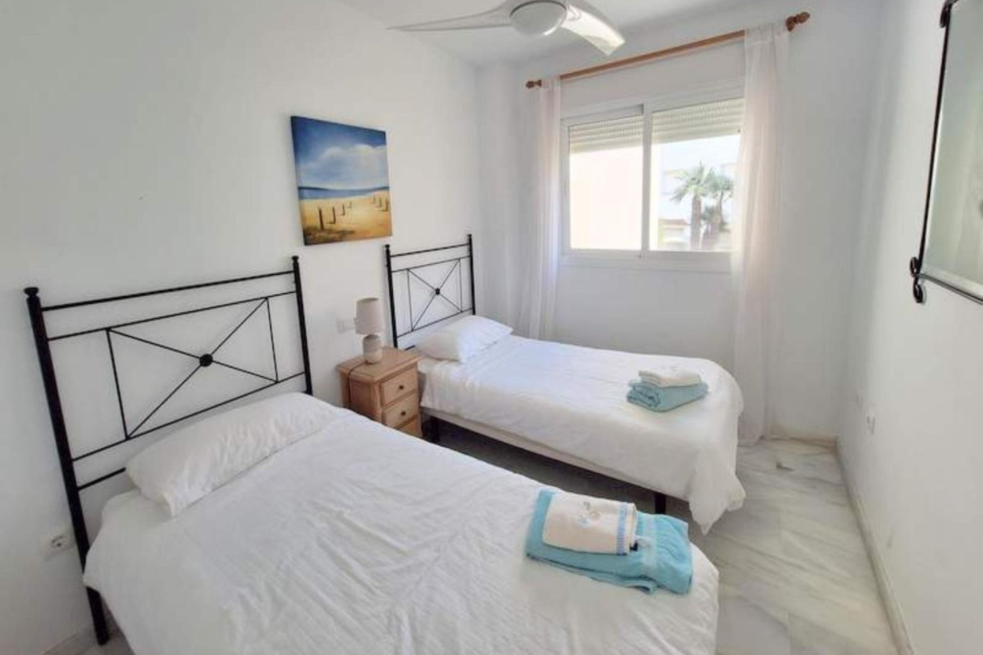 Resale - apartment - Casares - Casares Centro