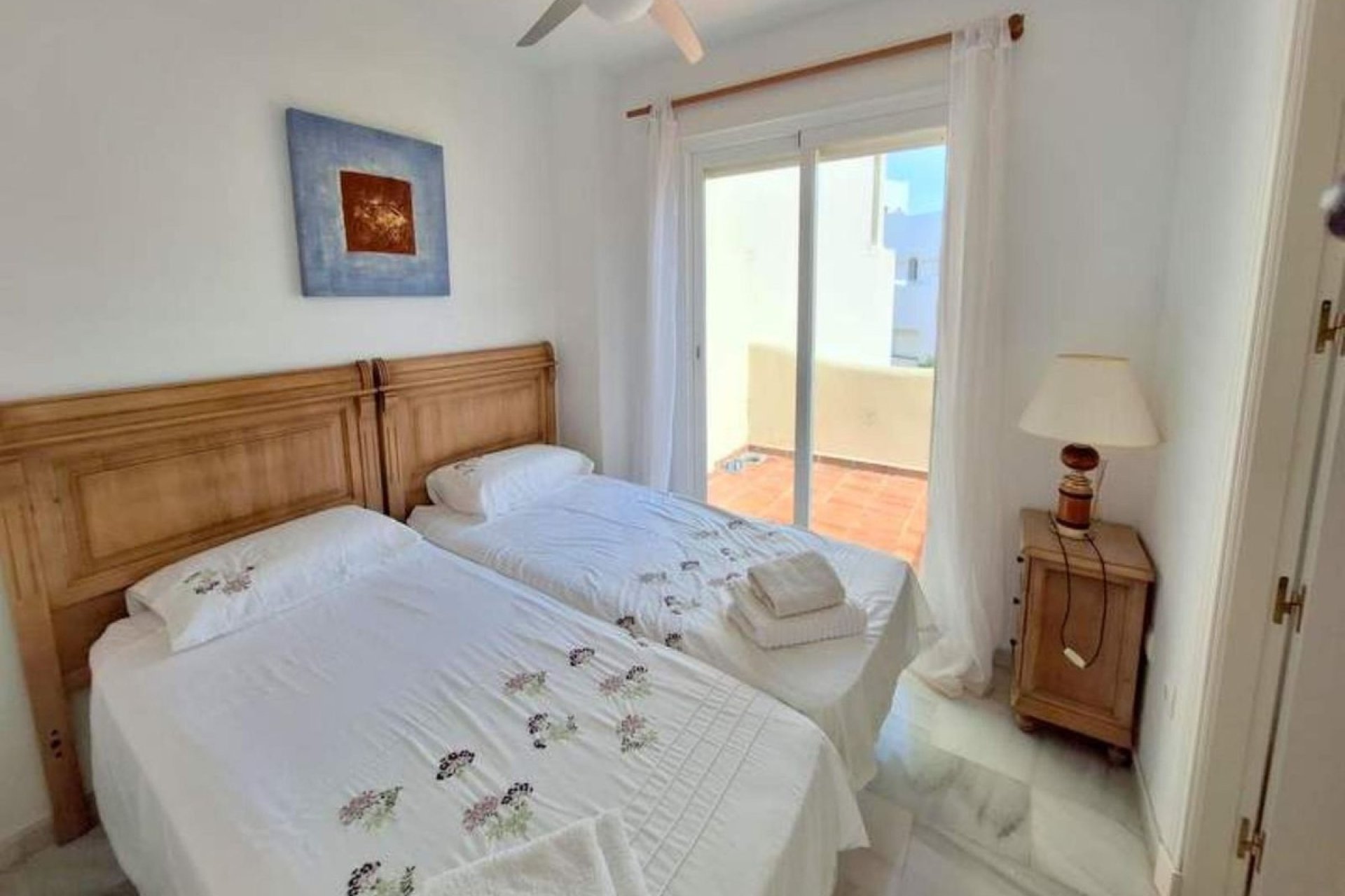Resale - apartment - Casares - Casares Centro