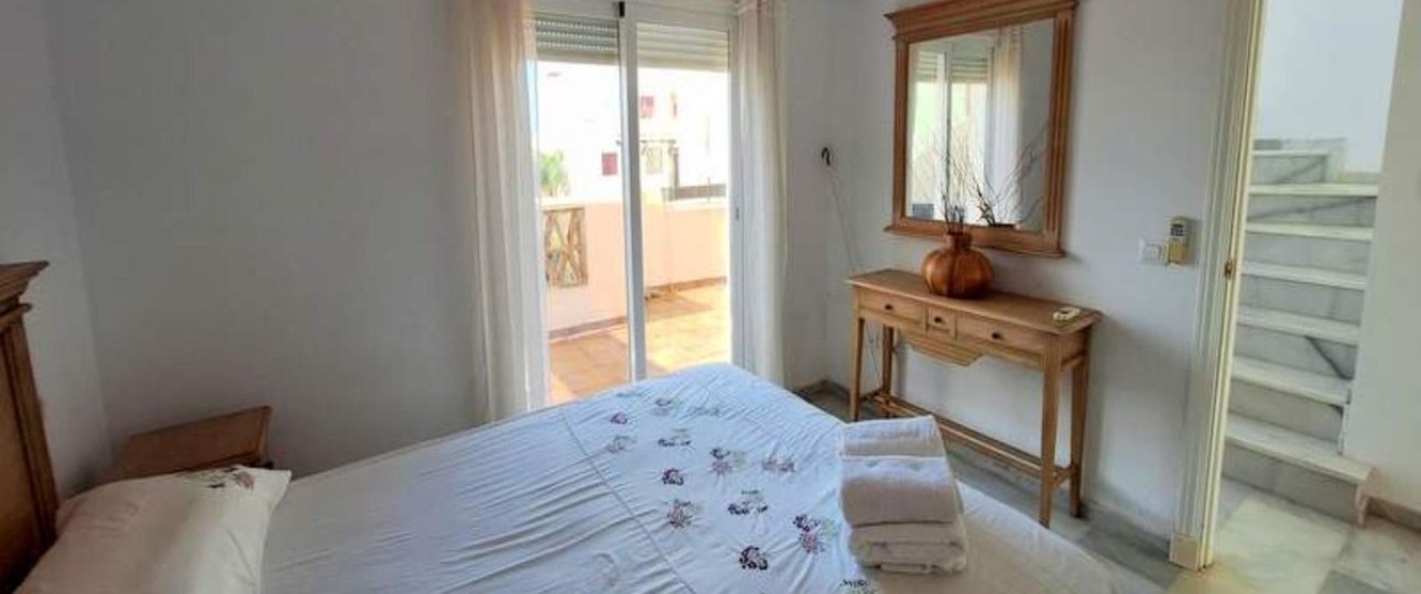 Resale - apartment - Casares - Casares Centro