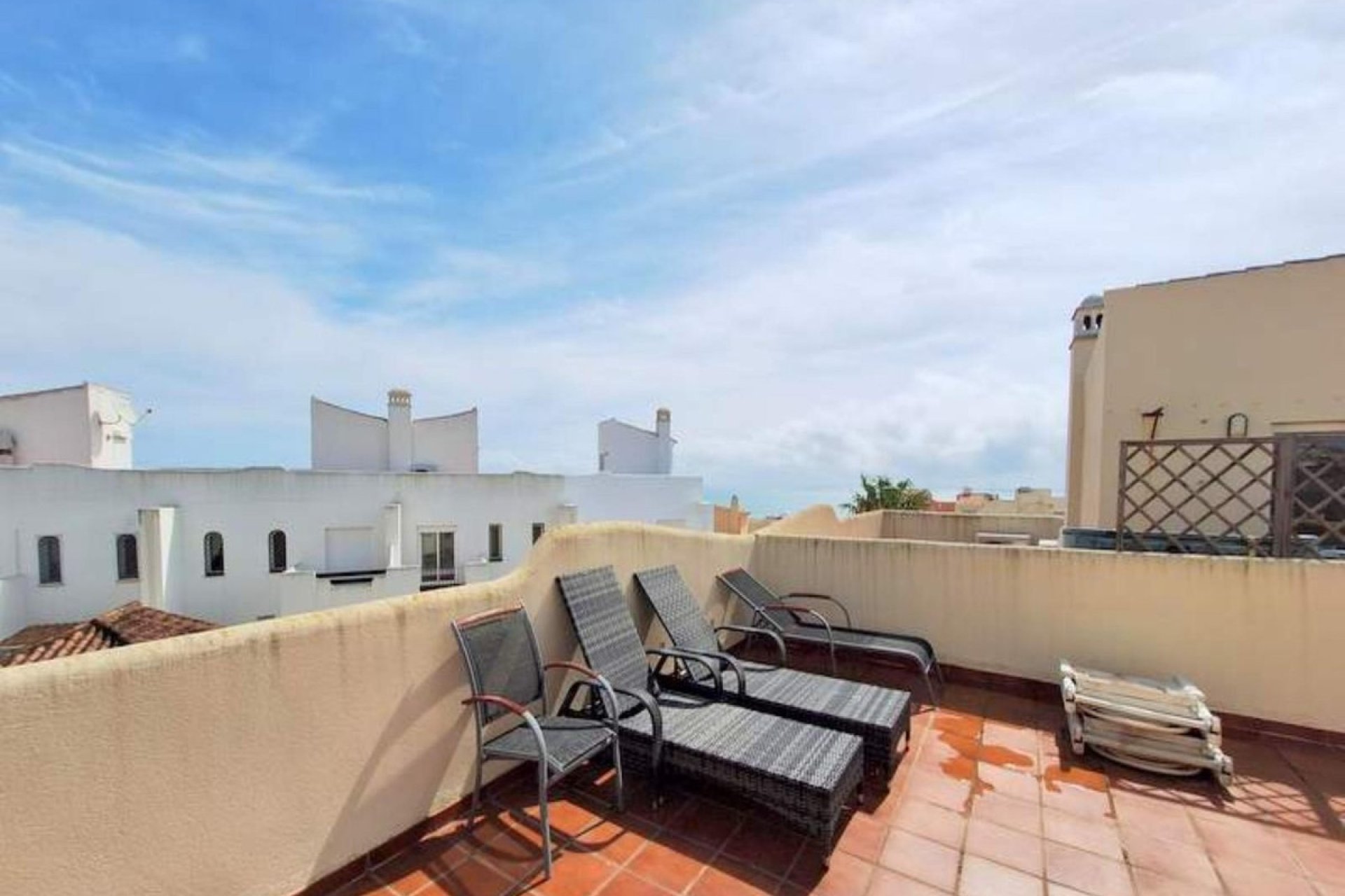Resale - apartment - Casares - Casares Centro