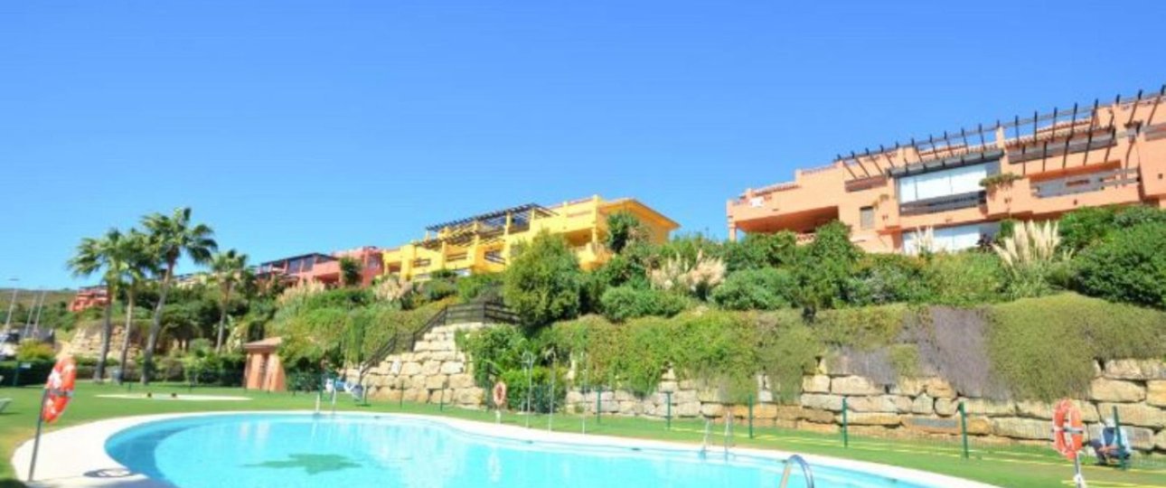 Resale - apartment - Casares - Casares Centro