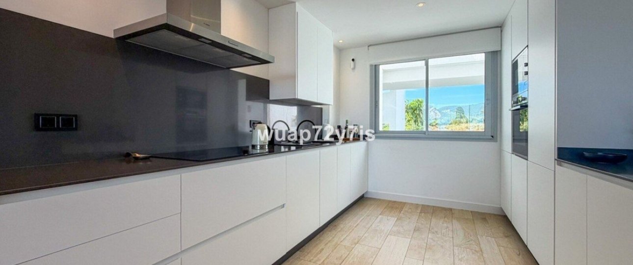 Resale - apartment - Casares - Casares Centro