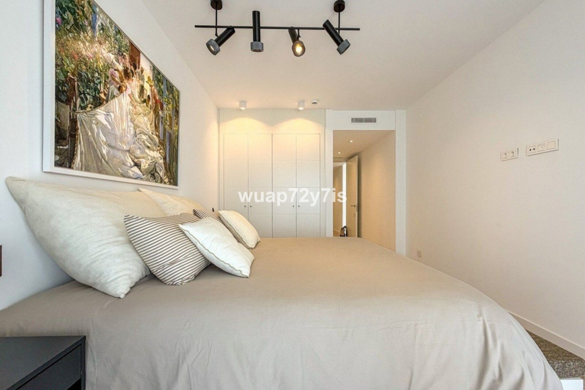 Resale - apartment - Casares - Casares Centro