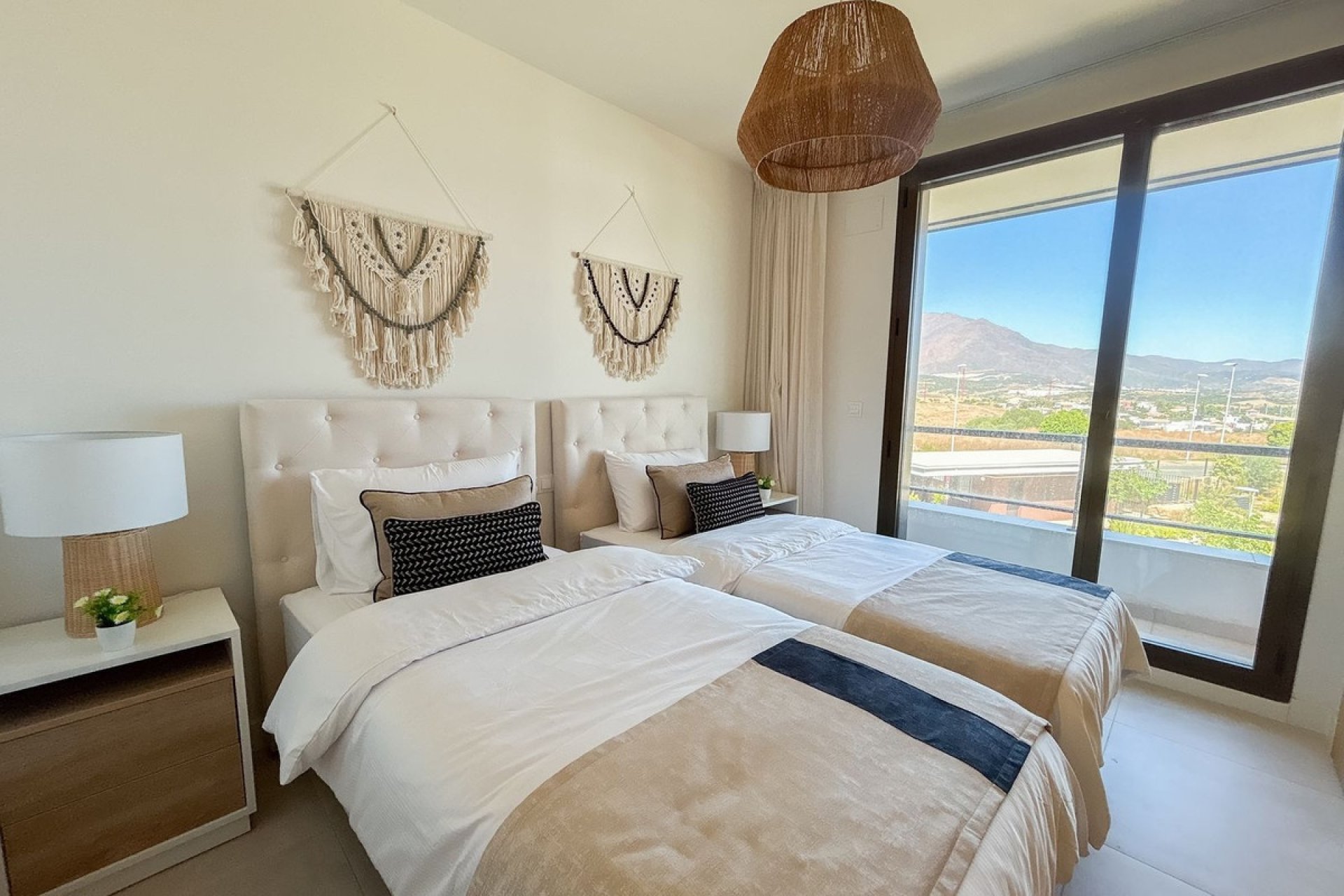 Resale - apartment - Casares - Casares Centro