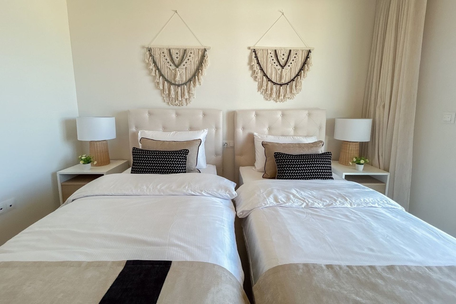 Resale - apartment - Casares - Casares Centro