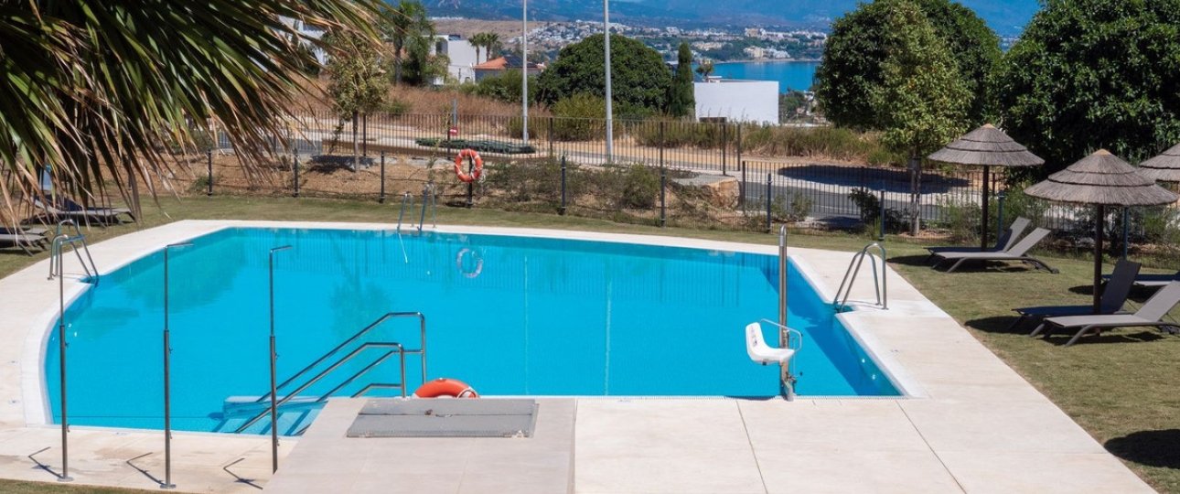 Resale - apartment - Casares - Casares Centro