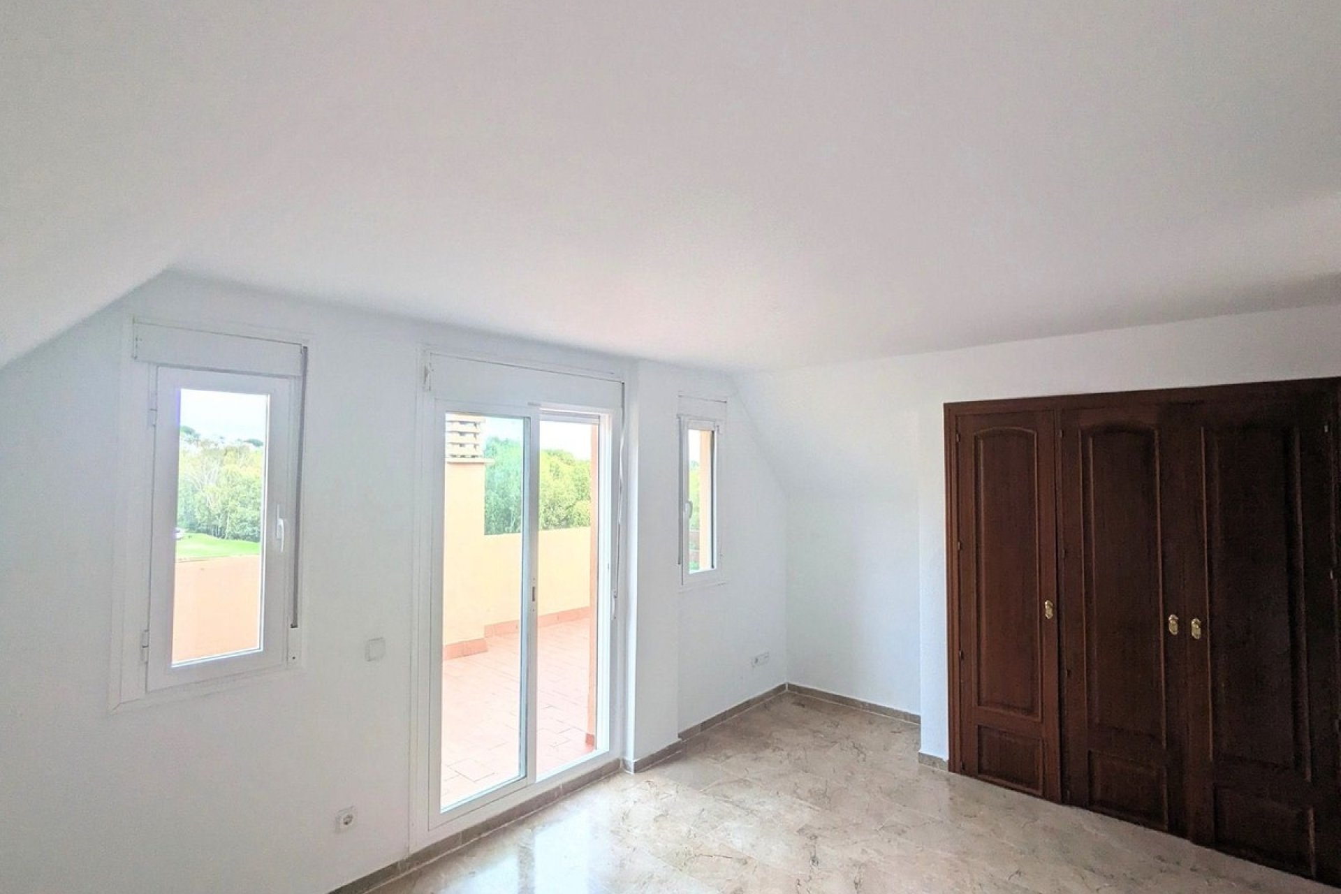 Resale - apartment - Casares - Casares Centro