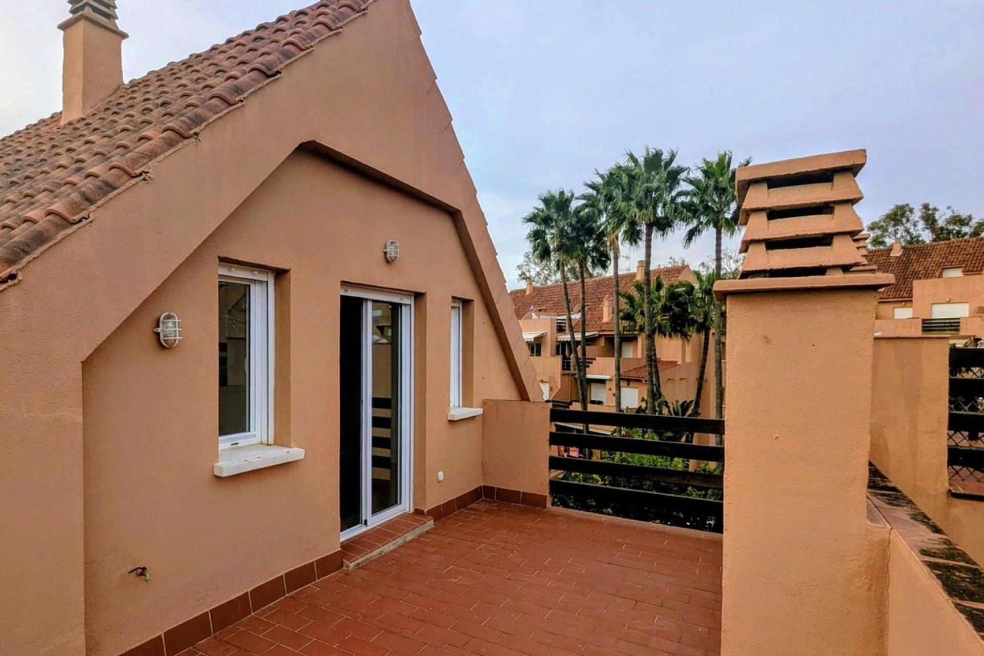 Resale - apartment - Casares - Casares Centro