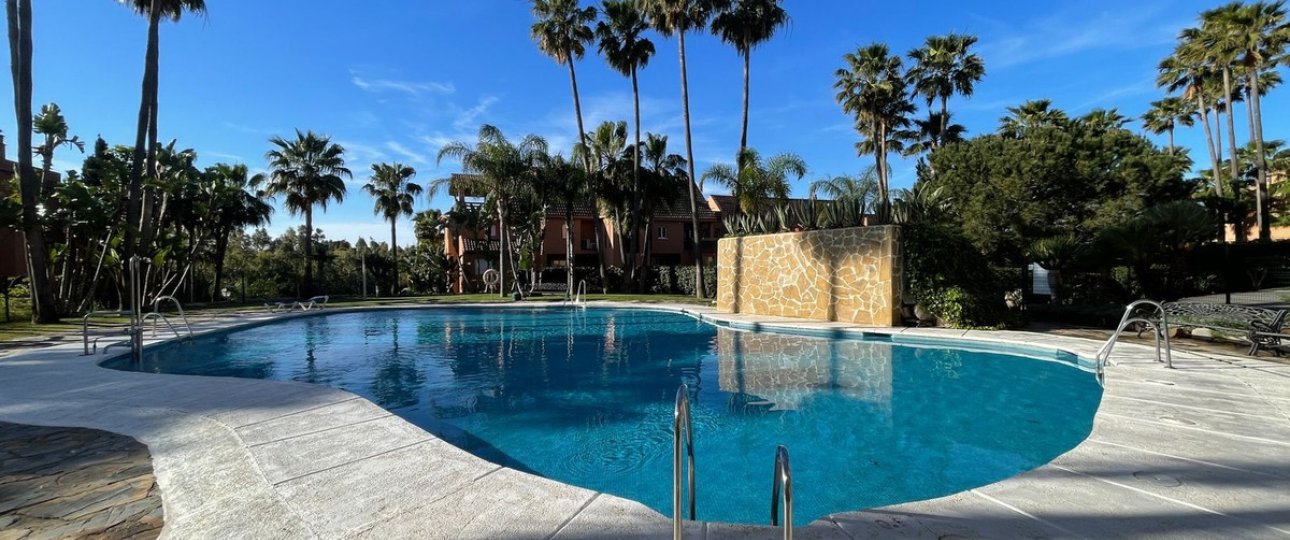 Resale - apartment - Casares - Casares Playa