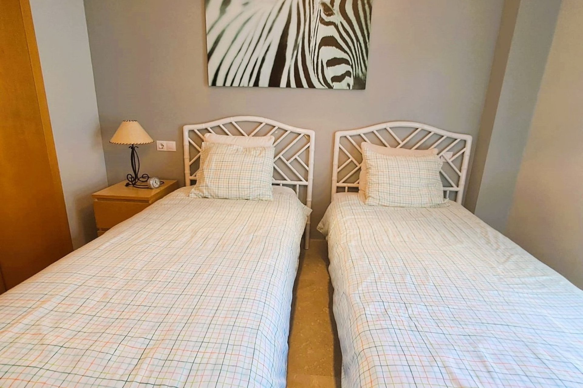 Resale - apartment - Casares - Casares Playa