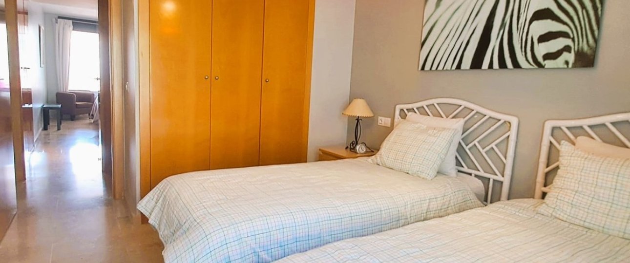 Resale - apartment - Casares - Casares Playa