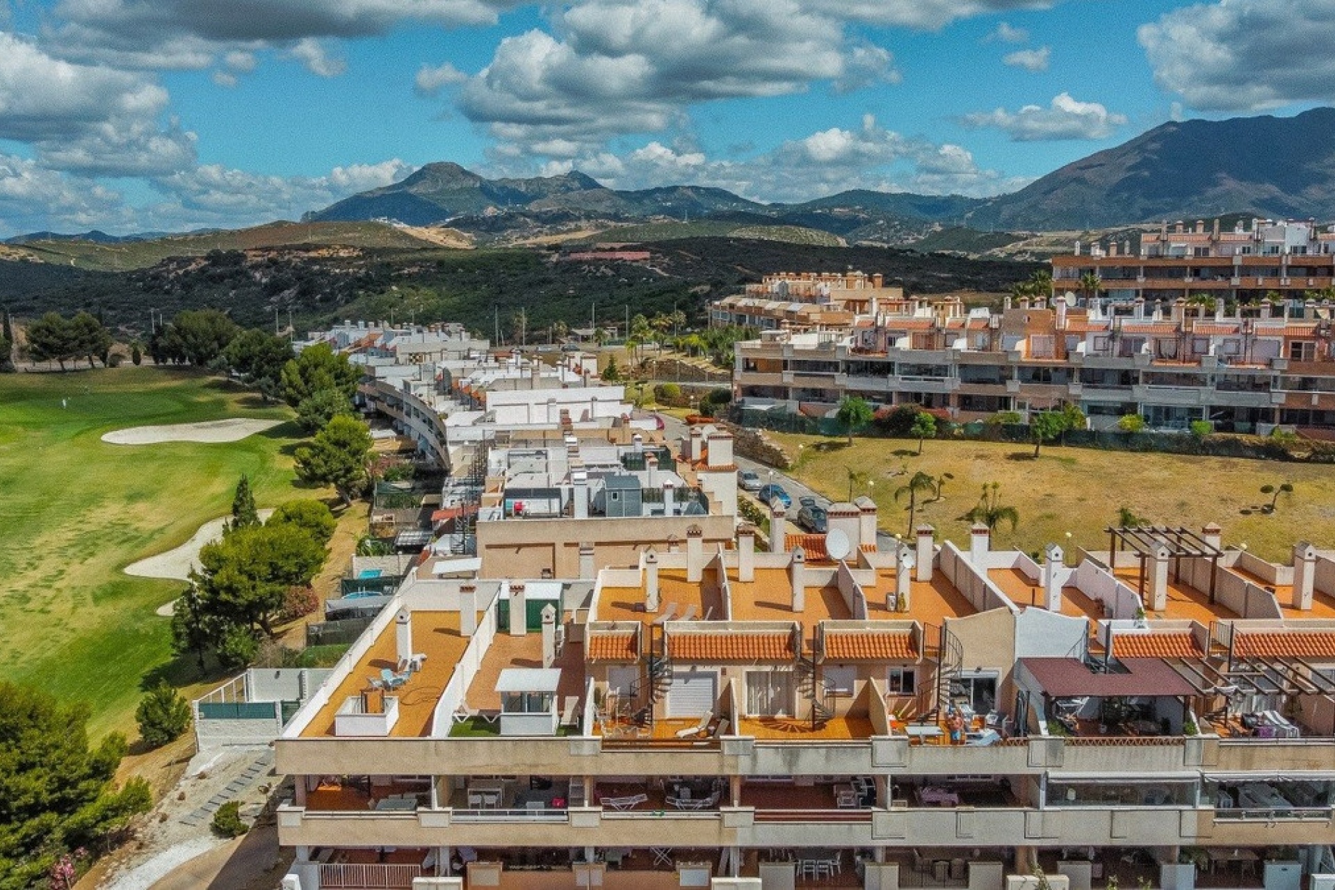 Resale - apartment - Casares - Casares Playa