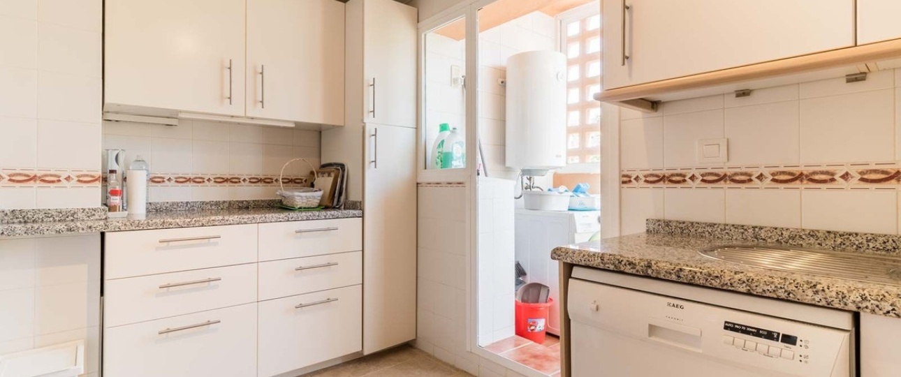 Resale - apartment - Casares - Casares Playa