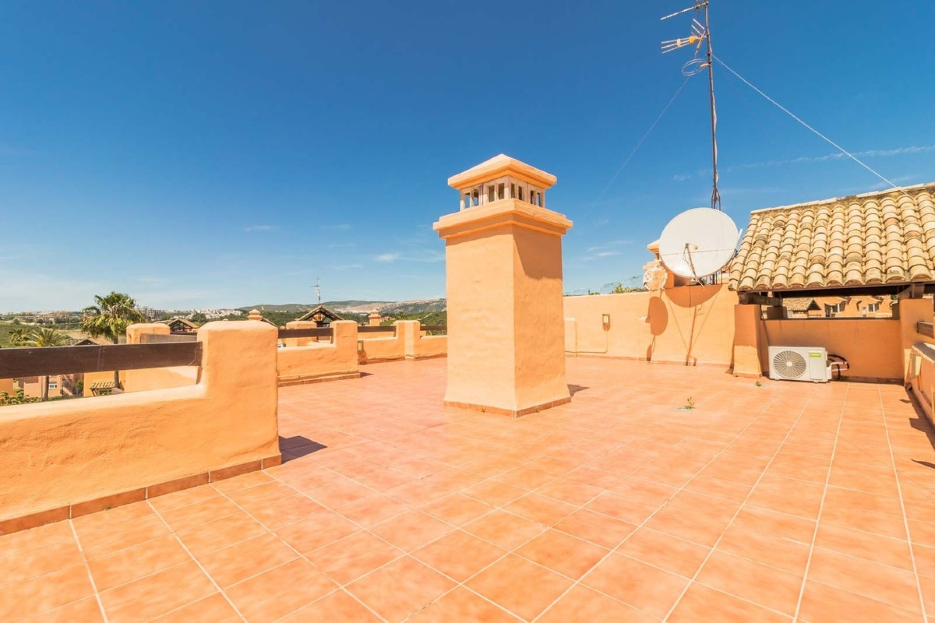 Resale - apartment - Casares - Casares Playa